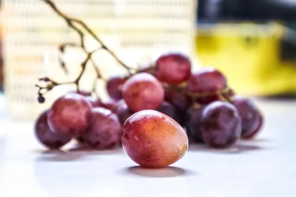 Black Seedless Grapes — Photo 6